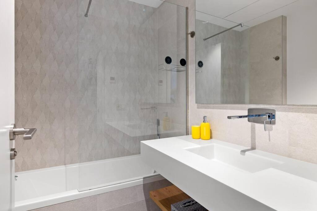 Luxury Next To Golf Course In Apartamento